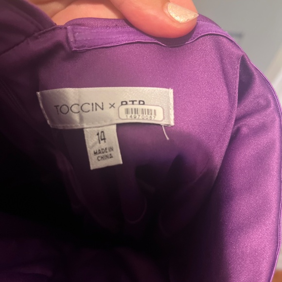 💜 TOCCIN x RTR Purple Sequin Asymmetrical Halter Dress – Size 14 ✨ - Picture 5 of 5